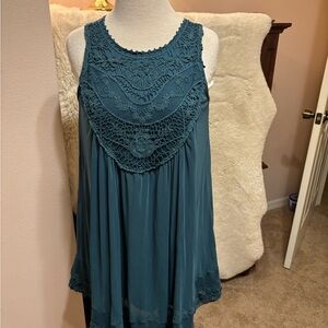 Green Sleeveless Embellished Blouse